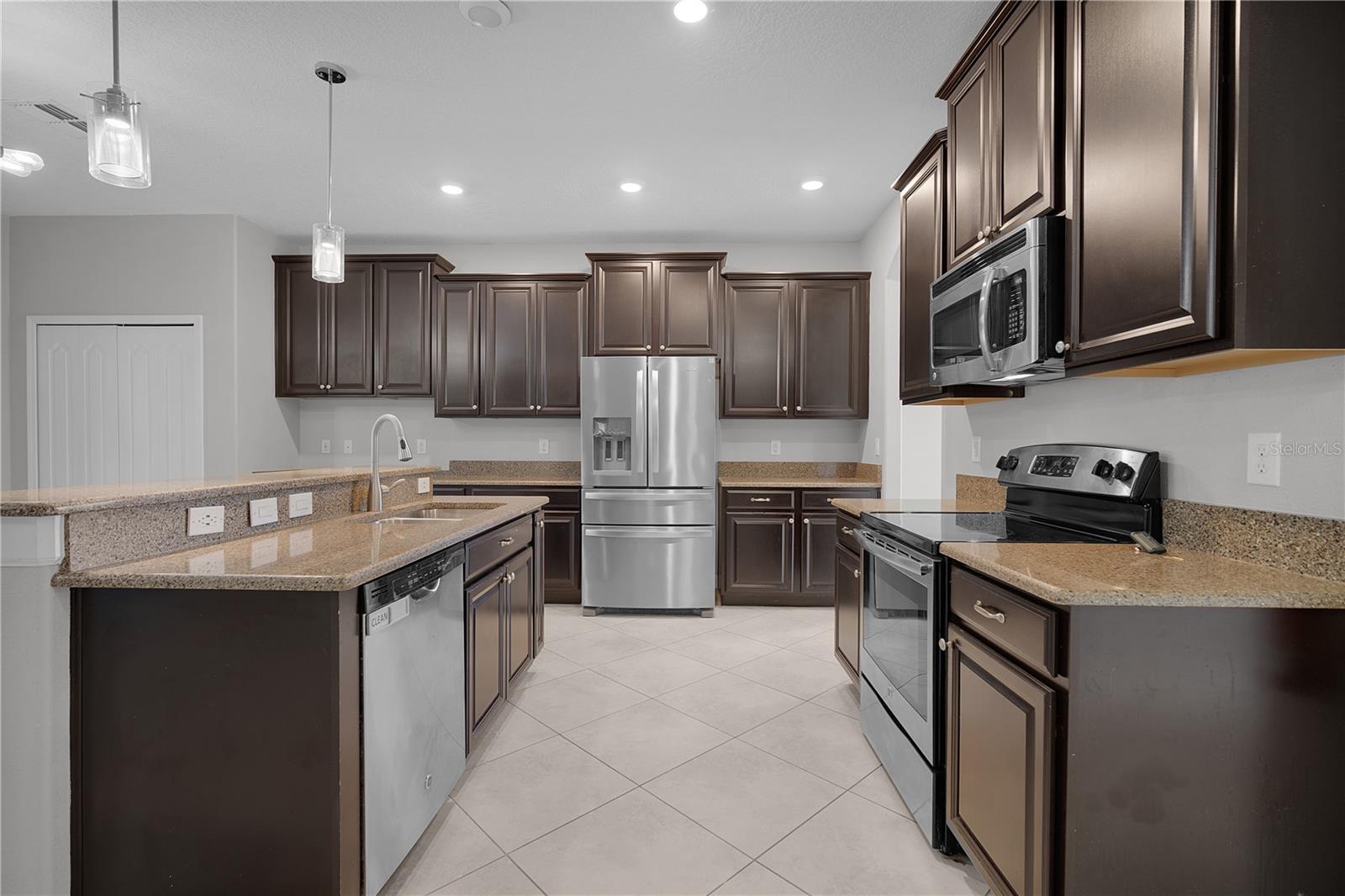 Image 12 of 85 For 1316 Gleneagles Lane