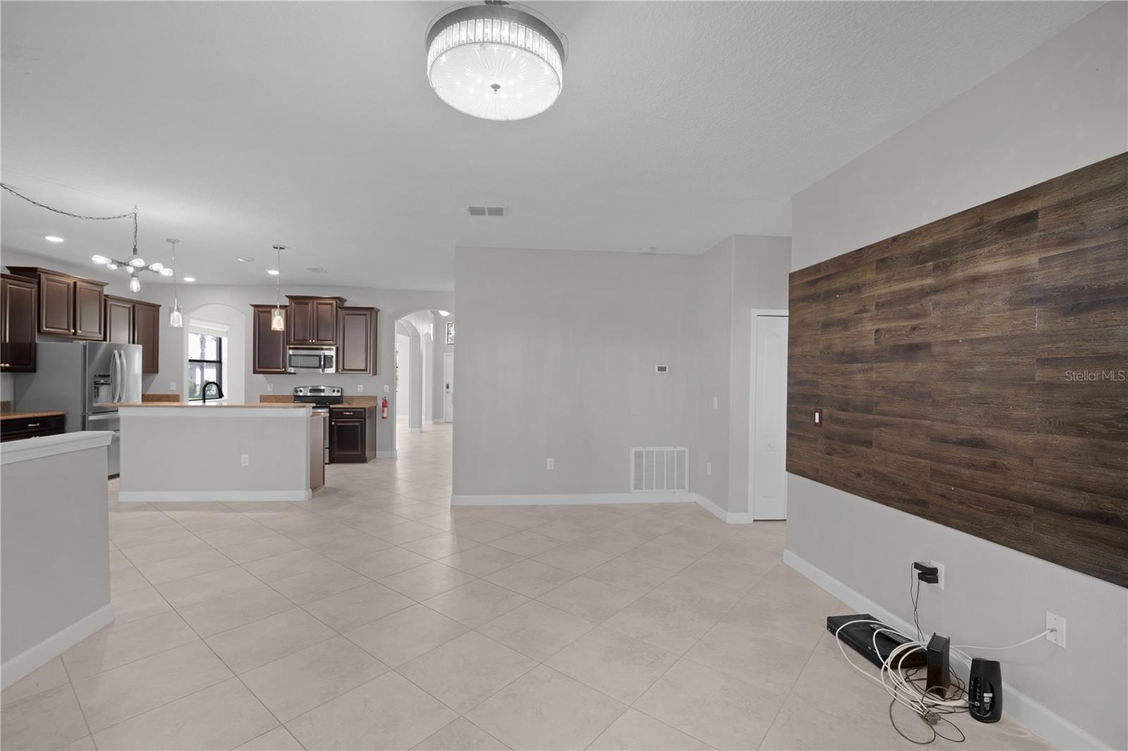 Image 18 of 85 For 1316 Gleneagles Lane
