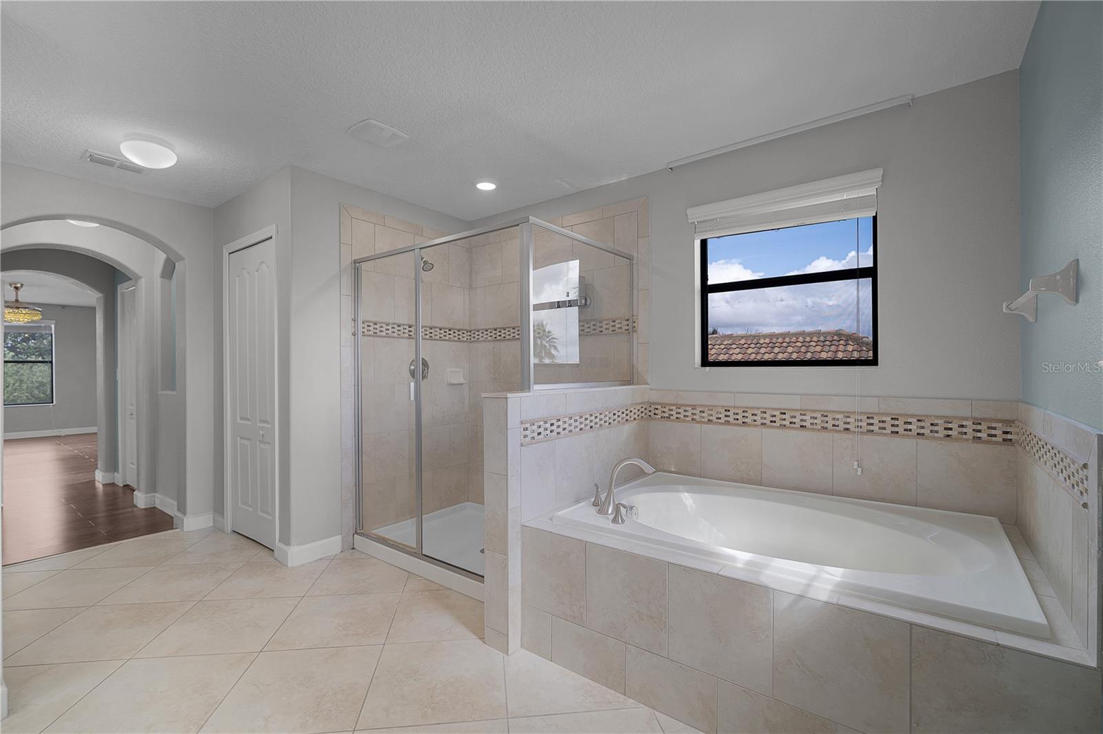 Image 32 of 85 For 1316 Gleneagles Lane