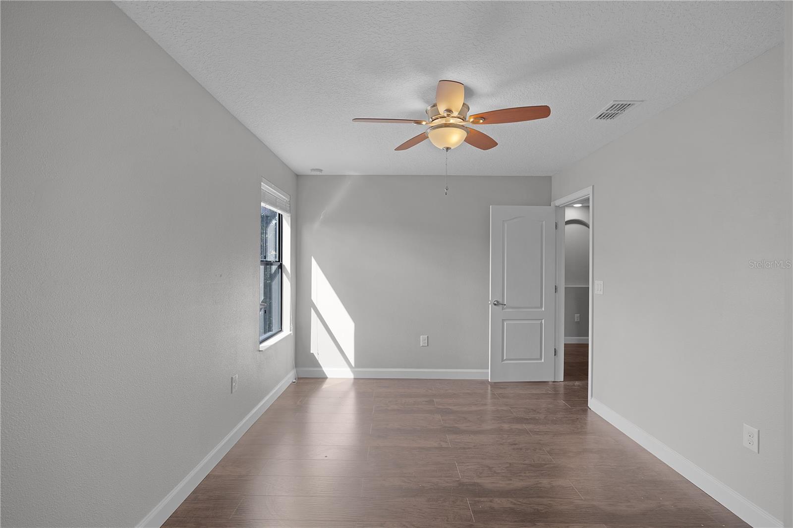 Image 41 of 85 For 1316 Gleneagles Lane