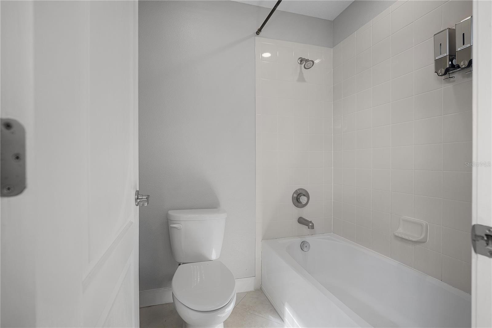 Image 42 of 85 For 1316 Gleneagles Lane