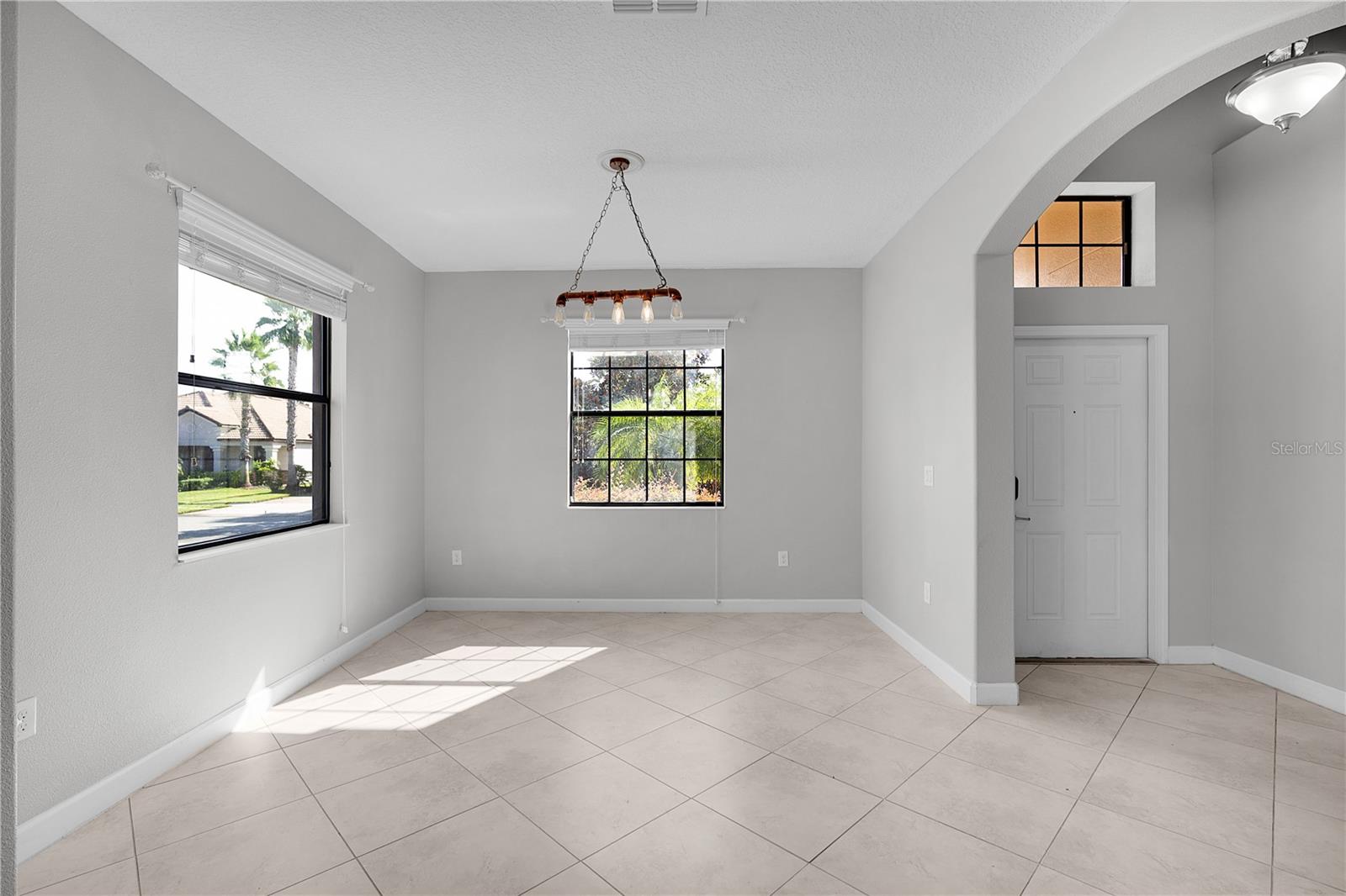 Image 9 of 85 For 1316 Gleneagles Lane