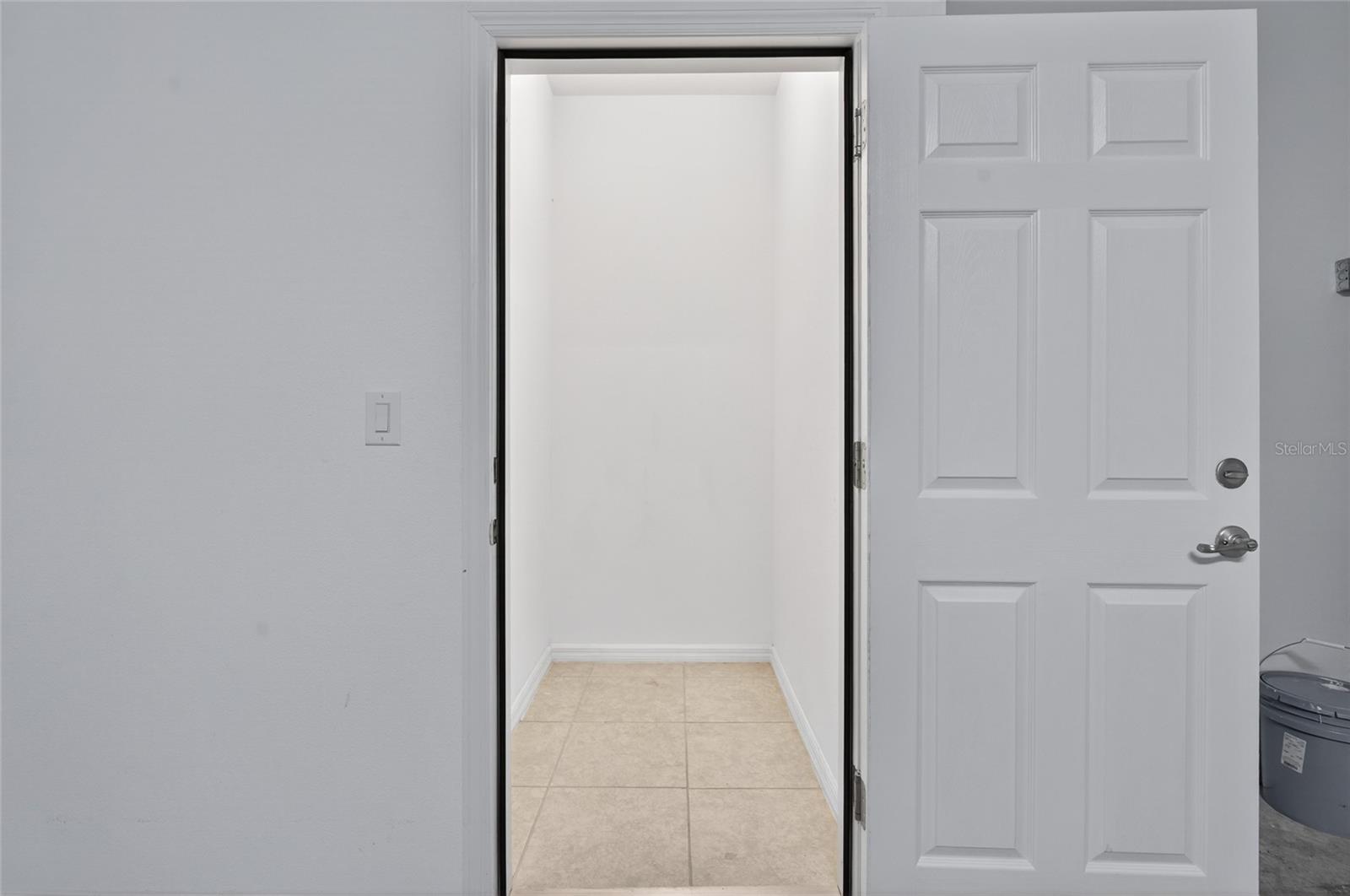Image 17 of 56 For 2311 Victoria Drive