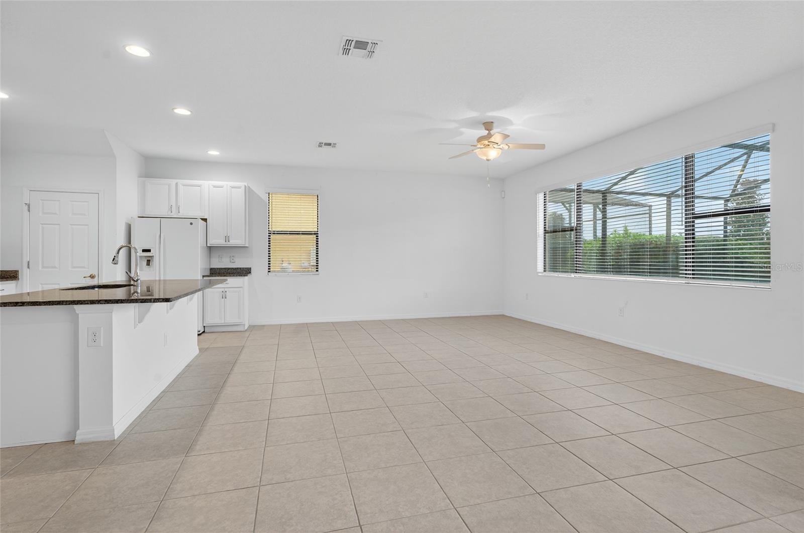 Image 25 of 56 For 2311 Victoria Drive
