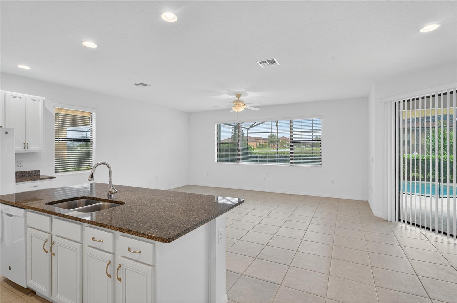 Image 26 of 56 For 2311 Victoria Drive