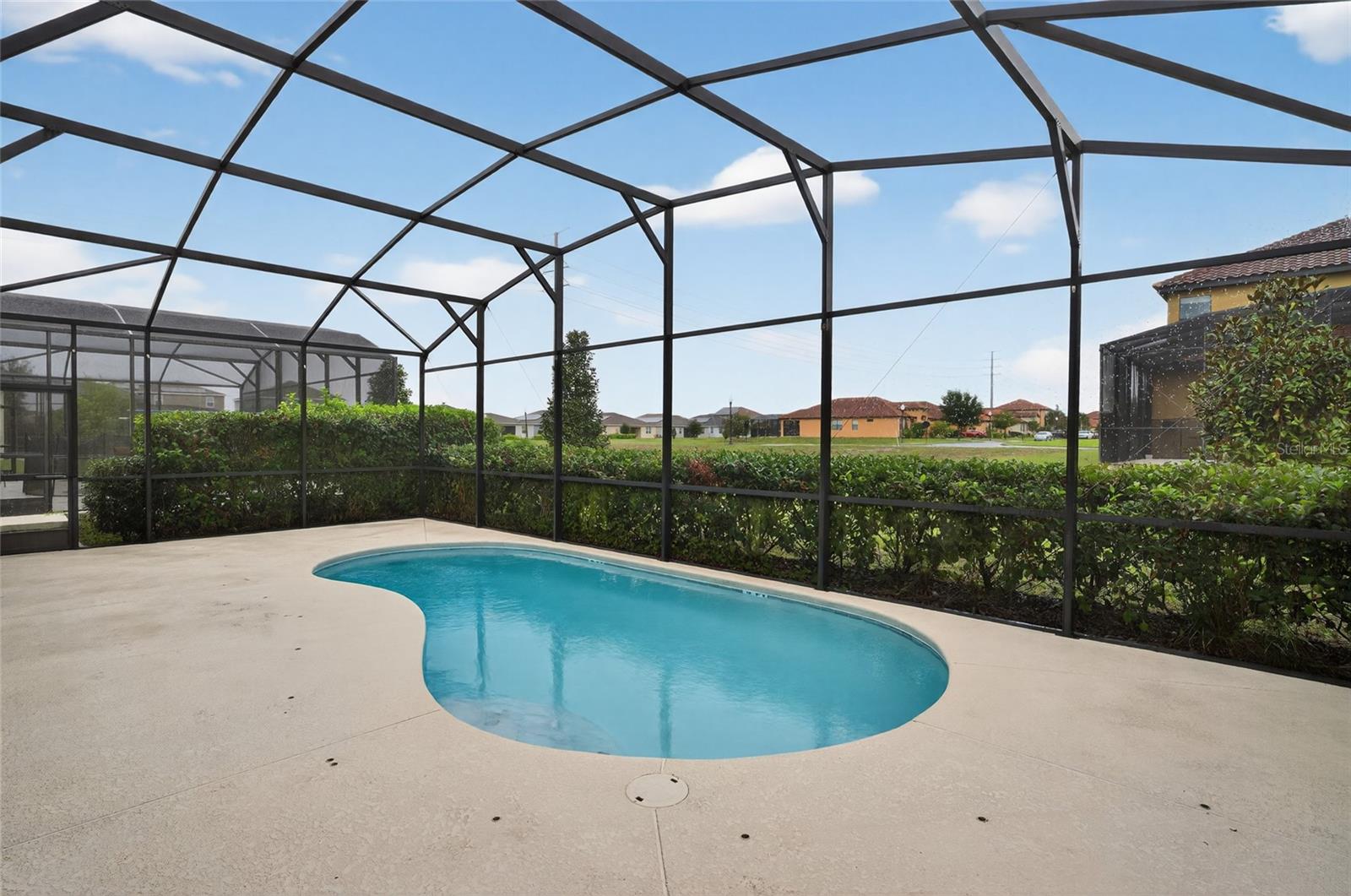 Image 3 of 56 For 2311 Victoria Drive