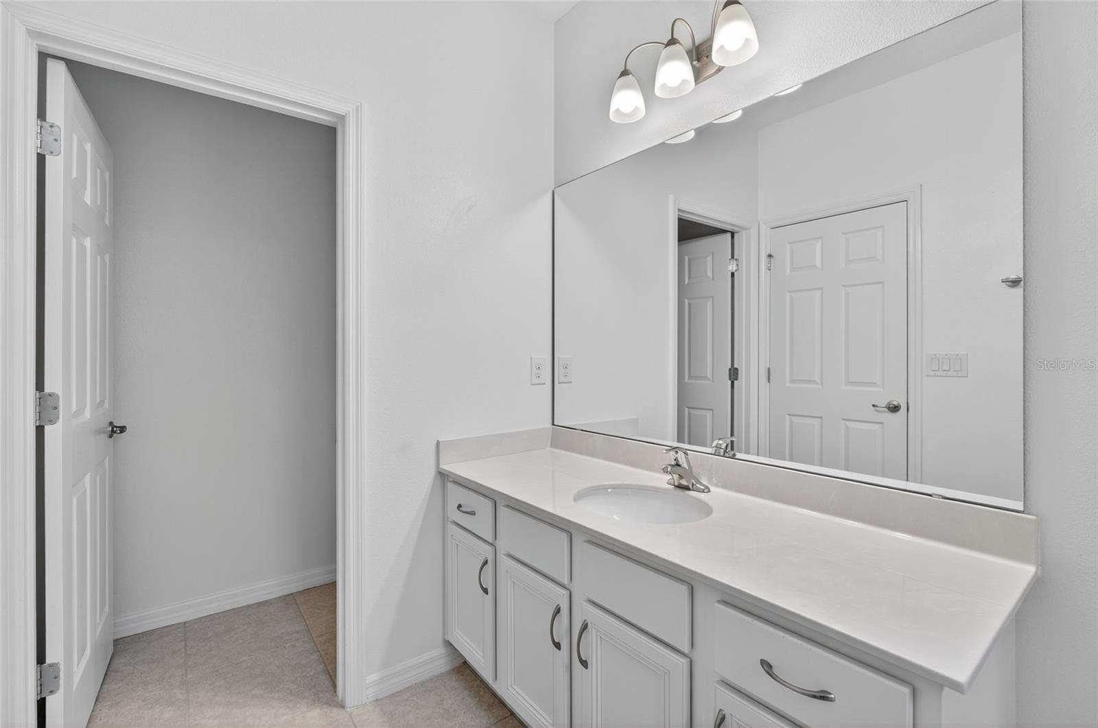 Image 35 of 56 For 2311 Victoria Drive