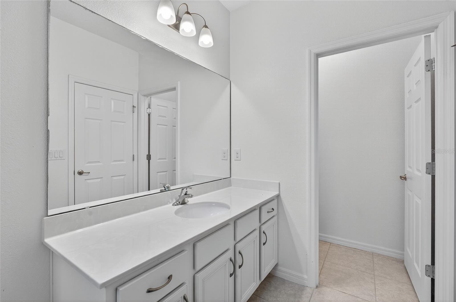 Image 36 of 56 For 2311 Victoria Drive