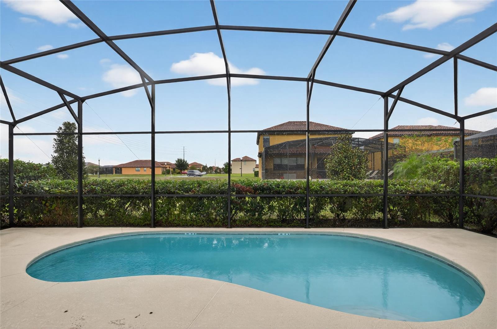 Image 7 of 56 For 2311 Victoria Drive