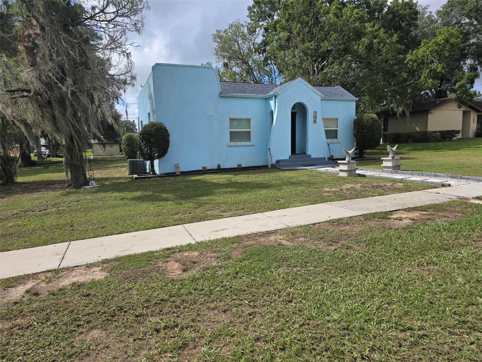 Image 11 of 13 For 109 Maple Street