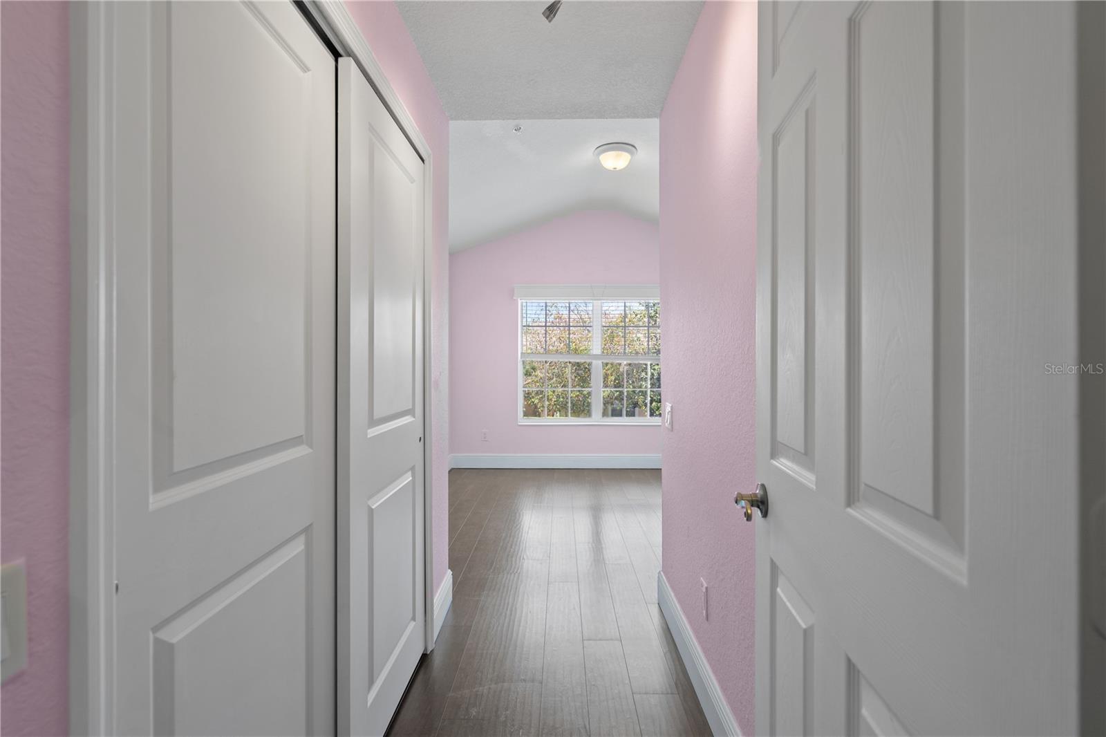 Image 22 of 35 For 6873 Slaven Drive