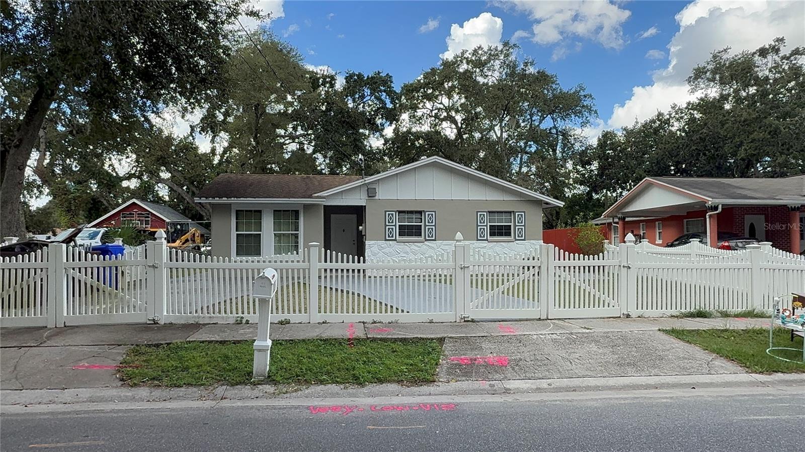 Image 2 of 27 For 226 Rosland Drive