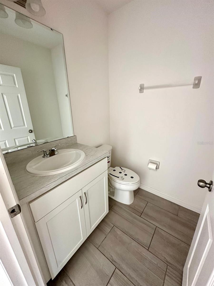 Image 10 of 21 For 5010 Greenbank Lane