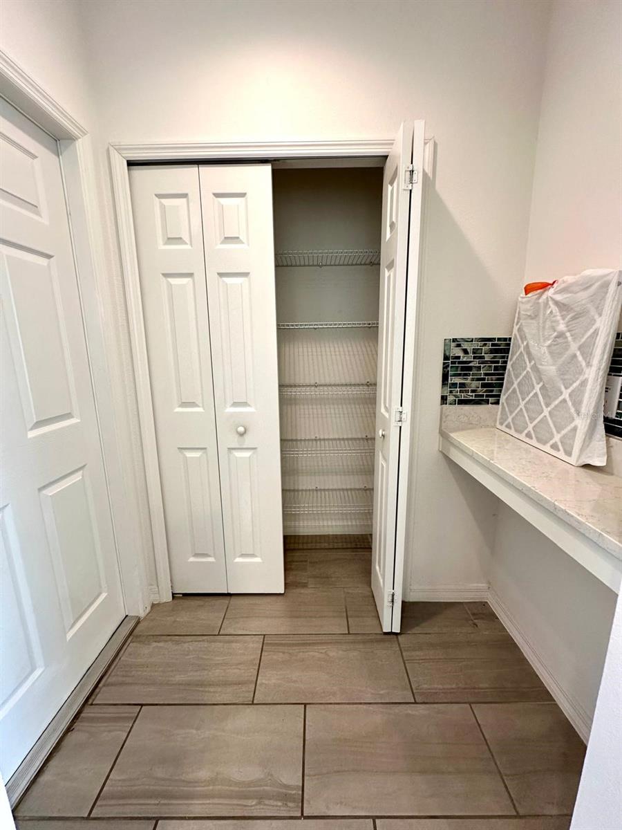 Image 8 of 21 For 5010 Greenbank Lane