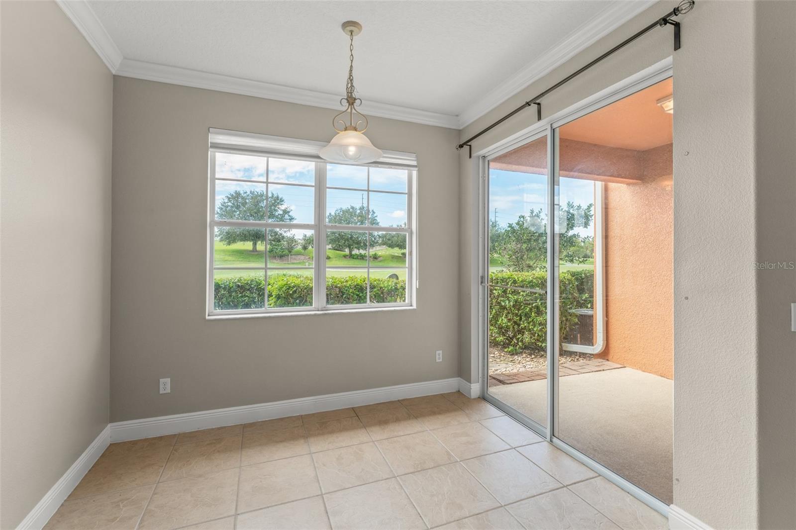 Image 15 of 43 For 868 Assembly Court