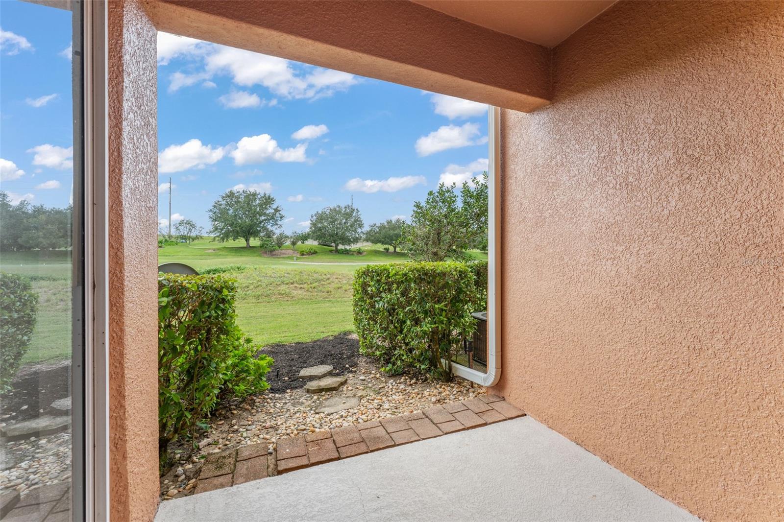 Image 18 of 43 For 868 Assembly Court