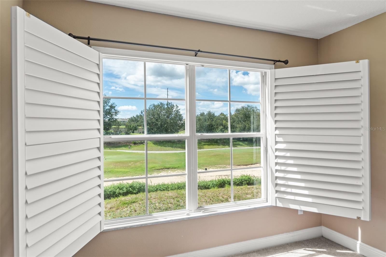 Image 24 of 43 For 868 Assembly Court