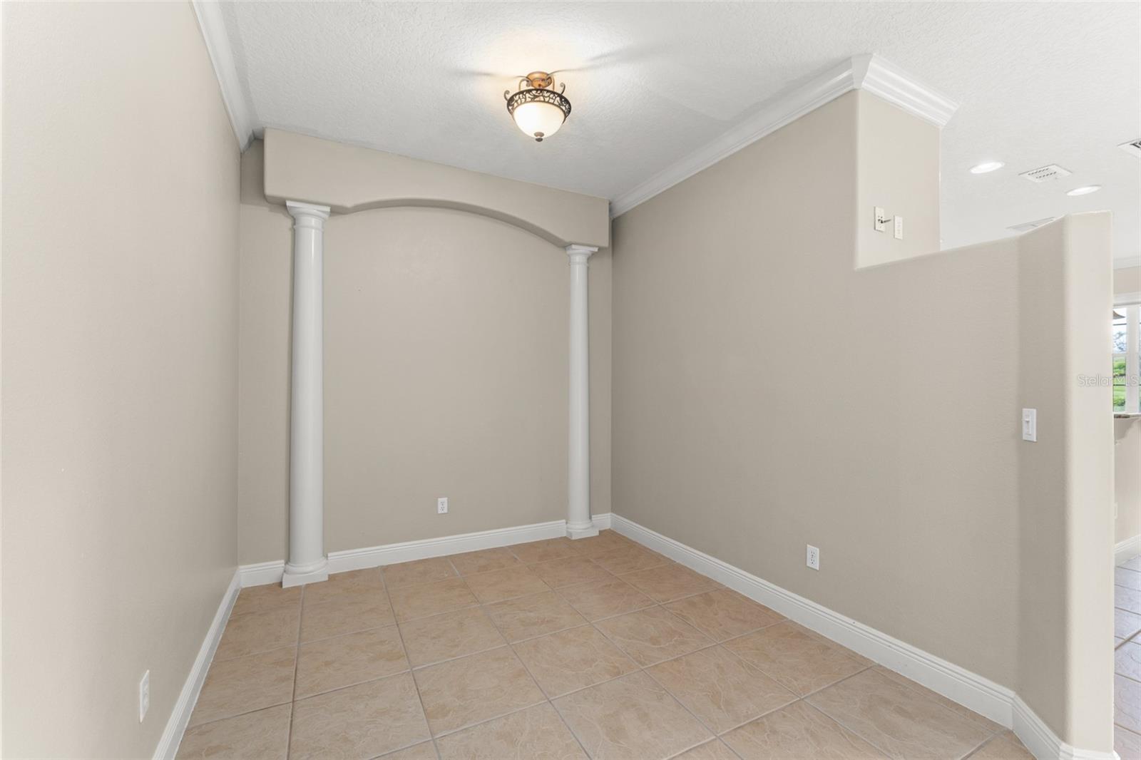 Image 6 of 43 For 868 Assembly Court