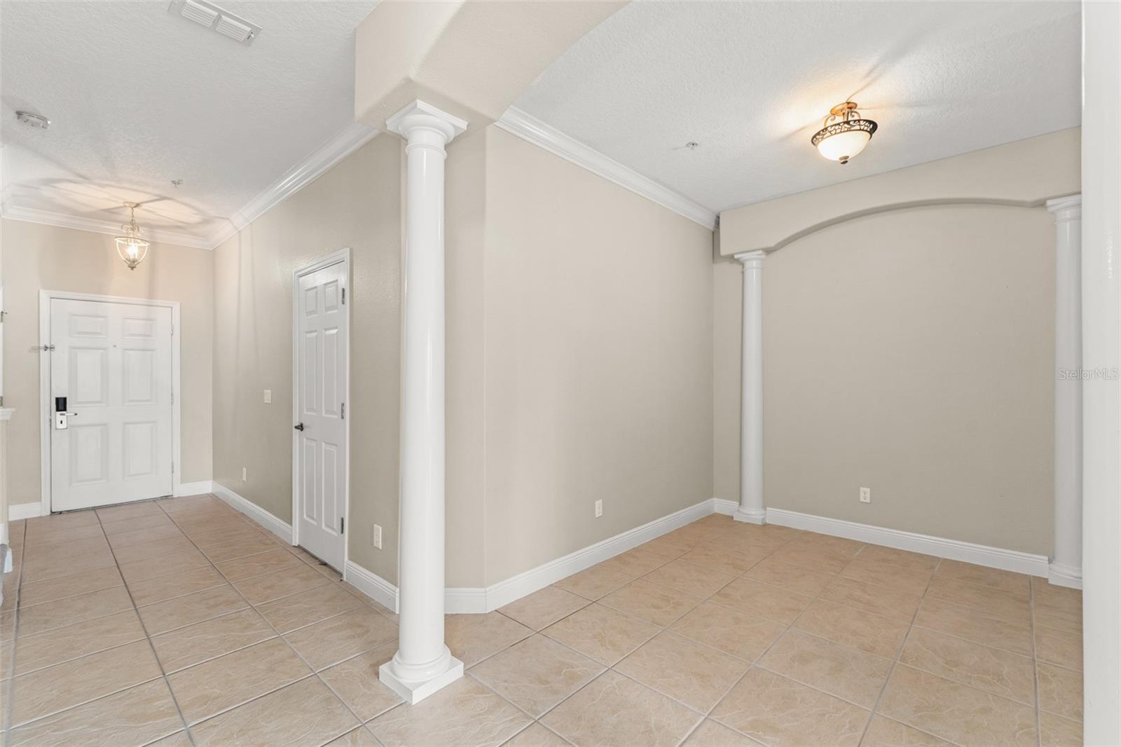 Image 7 of 43 For 868 Assembly Court