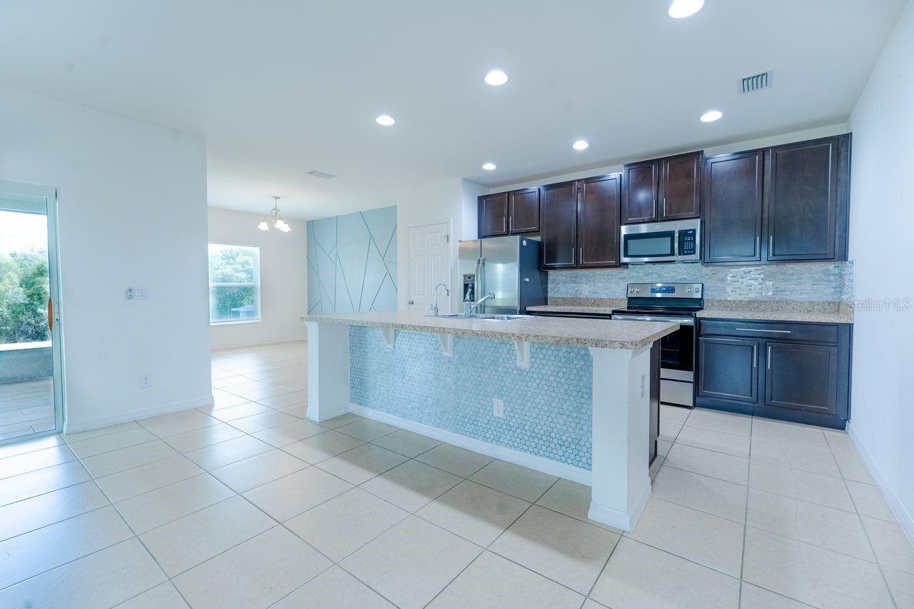 Image 11 of 29 For 310 Annabelle Way