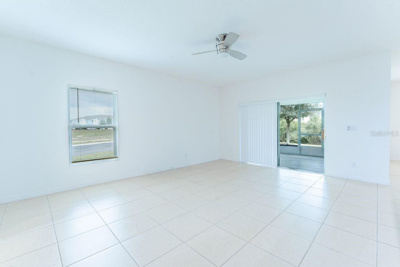 Image 7 of 29 For 310 Annabelle Way