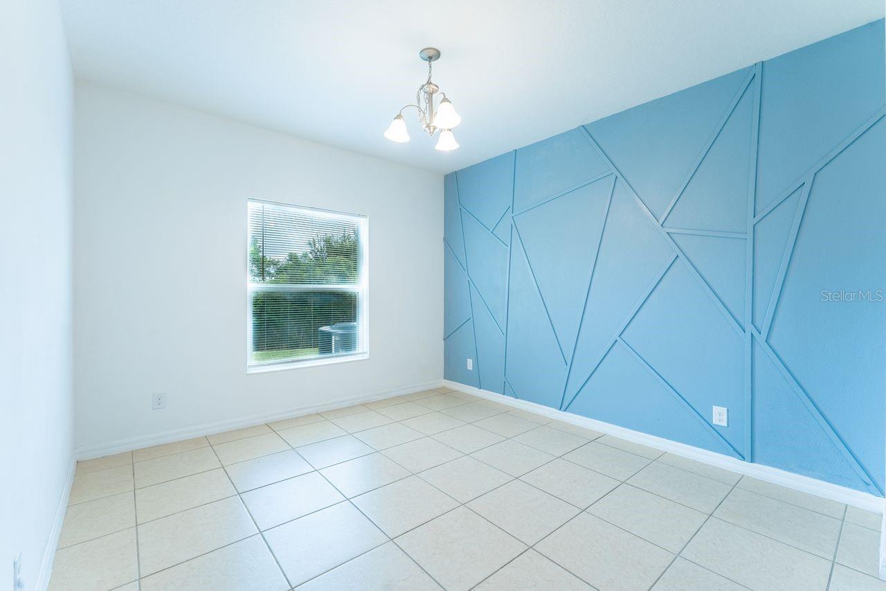 Image 8 of 29 For 310 Annabelle Way