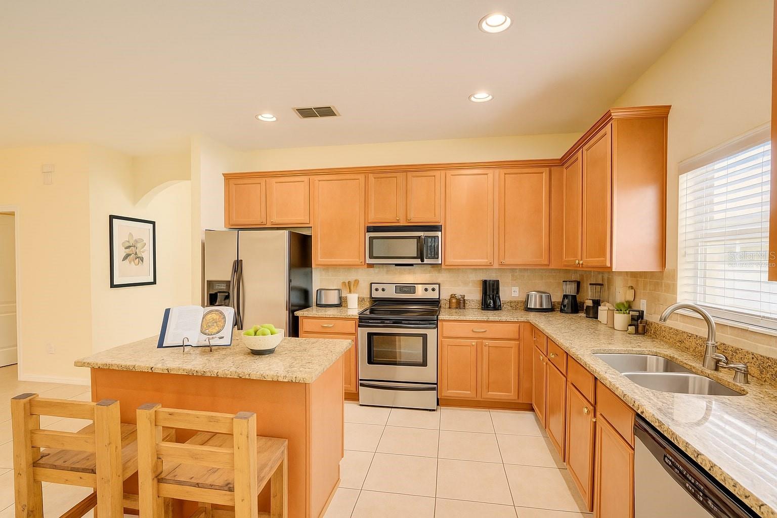 Image 4 of 32 For 1964 Canoe Creek Falls Drive