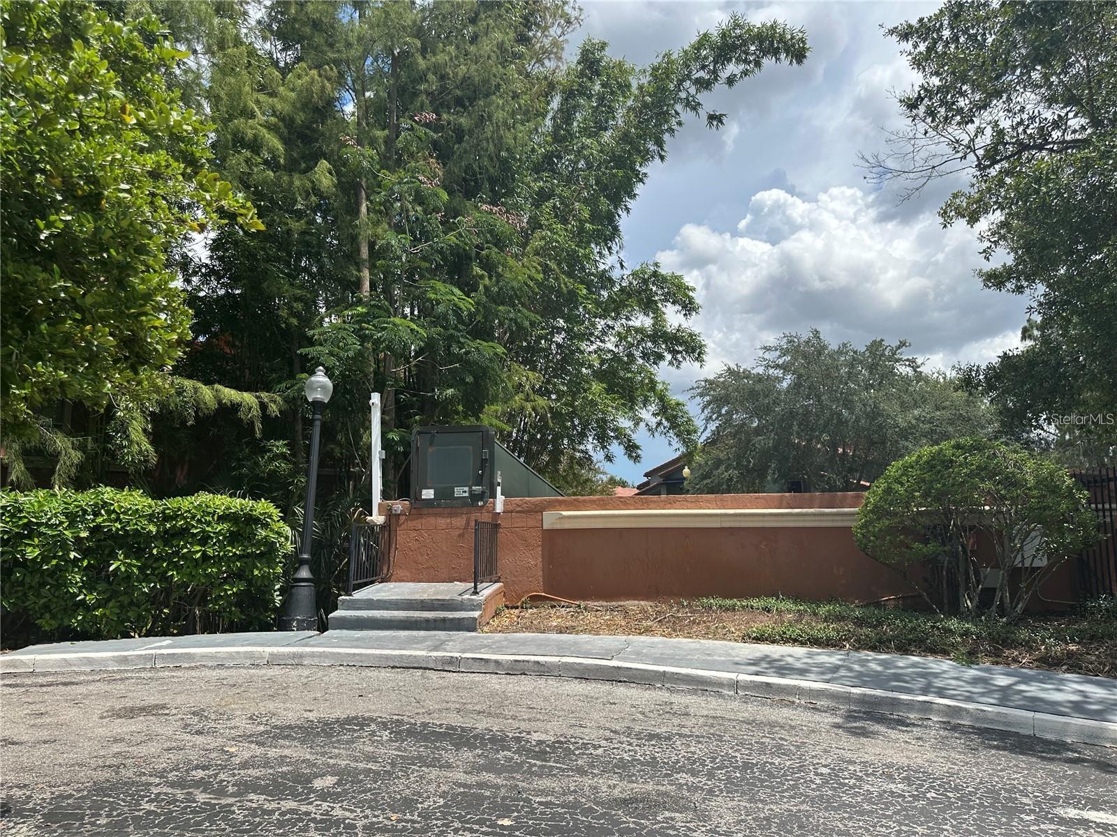 Image 25 of 30 For 5108 Conroy Road 1713