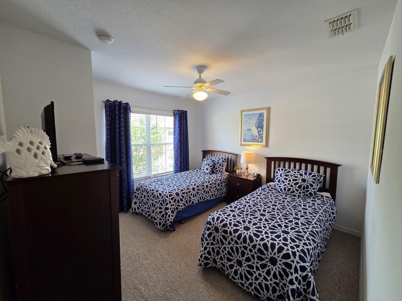 Image 11 of 25 For 4600 Yellowgold Road W 106