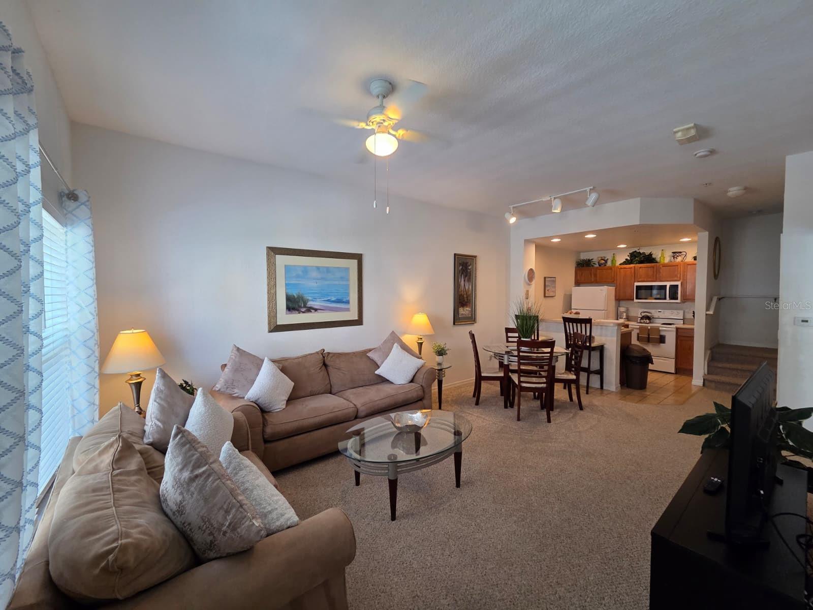 Image 6 of 25 For 4600 Yellowgold Road W 106