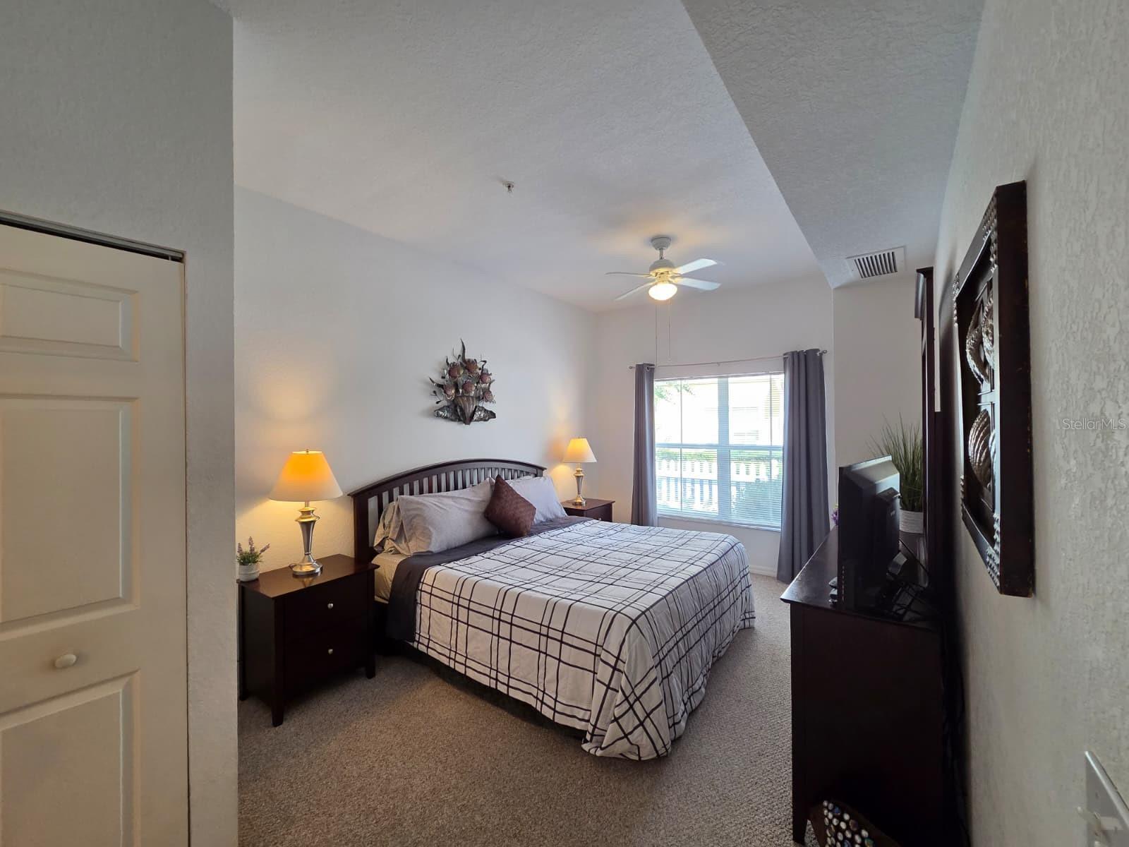 Image 7 of 25 For 4600 Yellowgold Road W 106