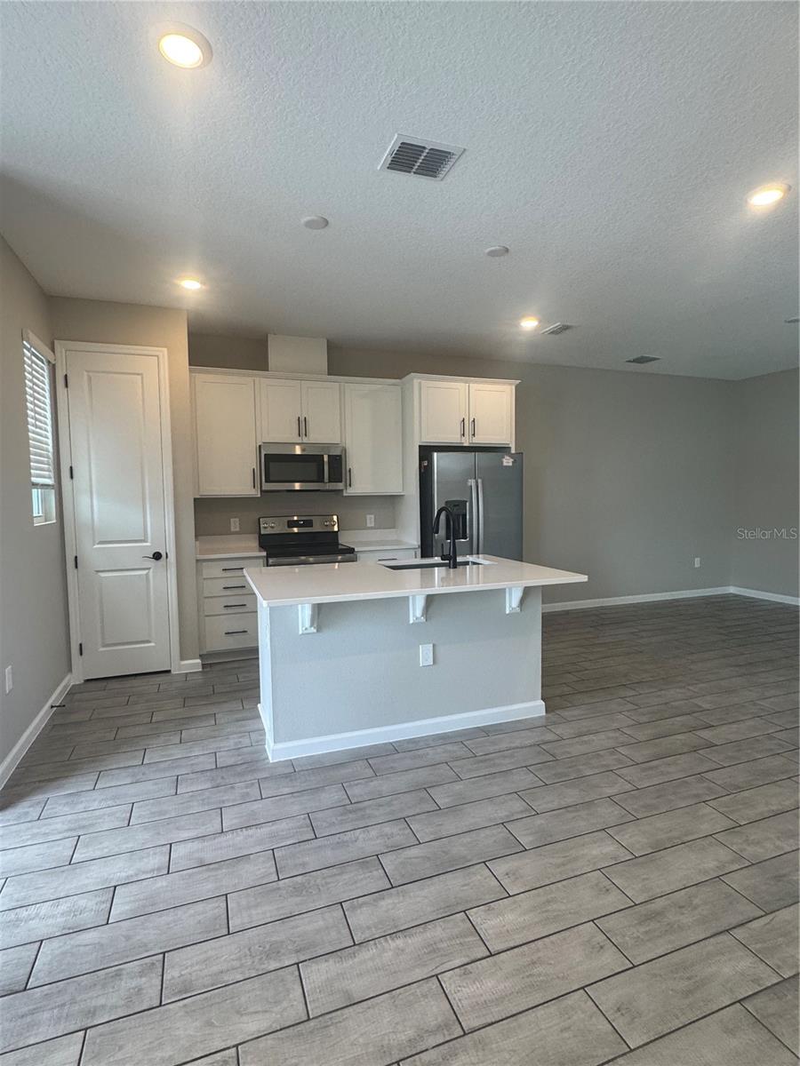 Image 4 of 12 For 1449 Axel Graeson Avenue