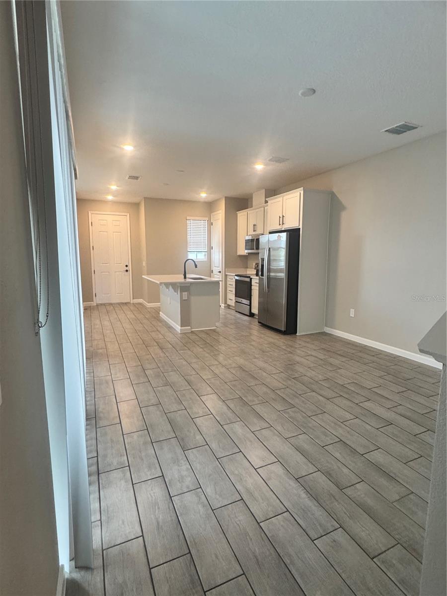 Image 5 of 12 For 1449 Axel Graeson Avenue