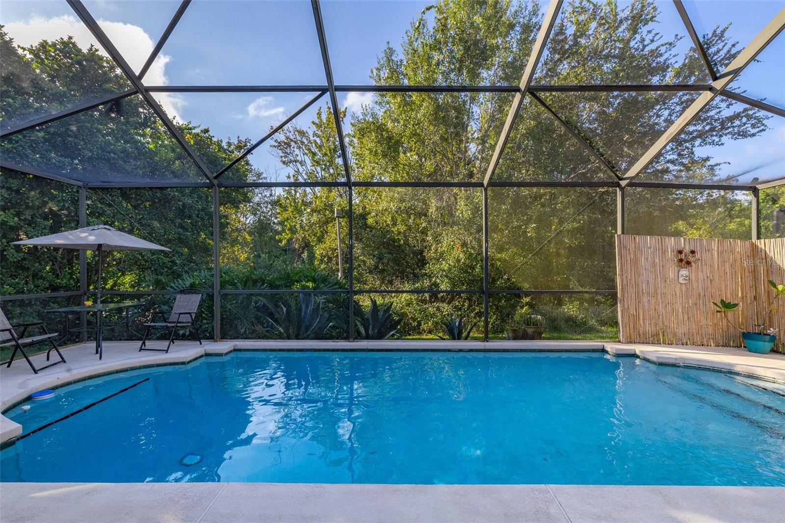 Image 36 of 63 For 2920 Sunset Vista Boulevard