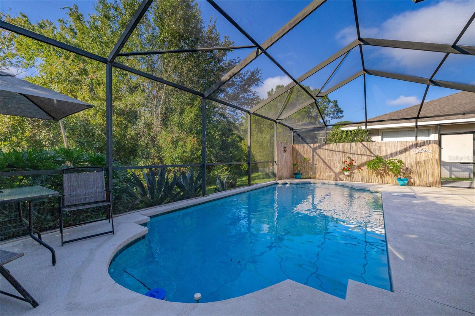 Image 38 of 63 For 2920 Sunset Vista Boulevard