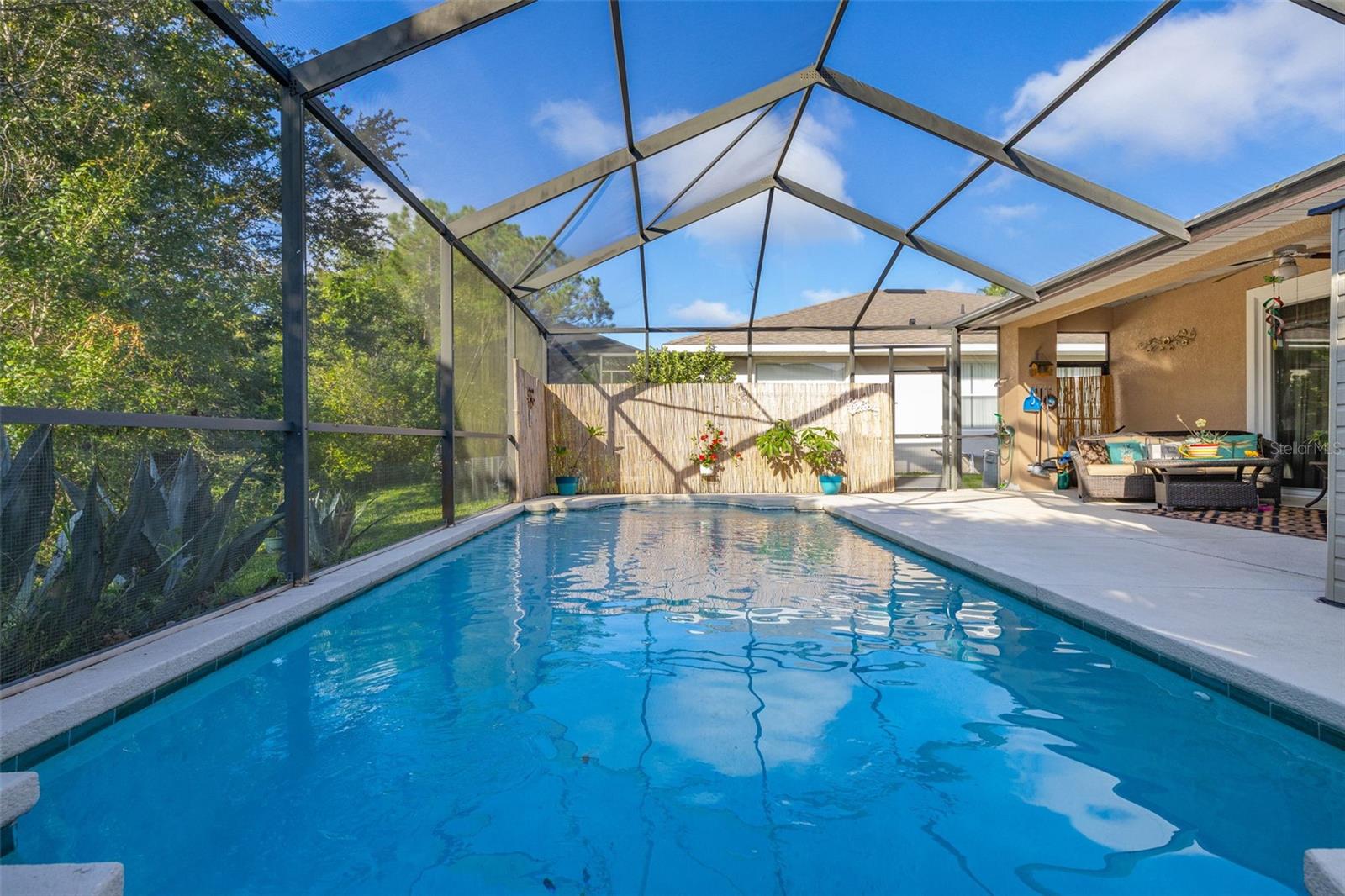 Image 39 of 63 For 2920 Sunset Vista Boulevard