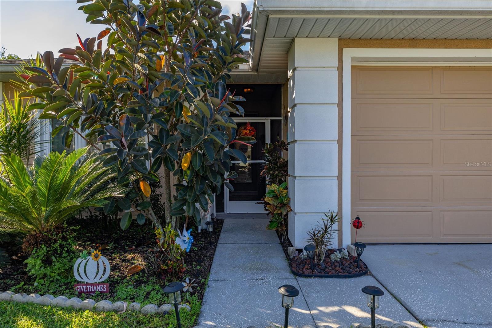 Image 4 of 63 For 2920 Sunset Vista Boulevard