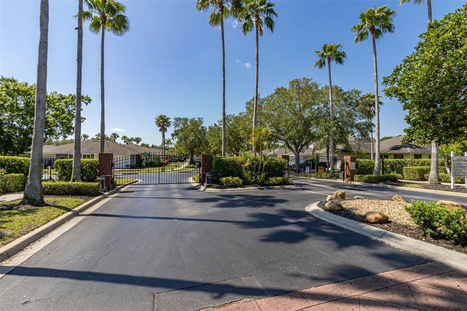 Image 48 of 63 For 2920 Sunset Vista Boulevard