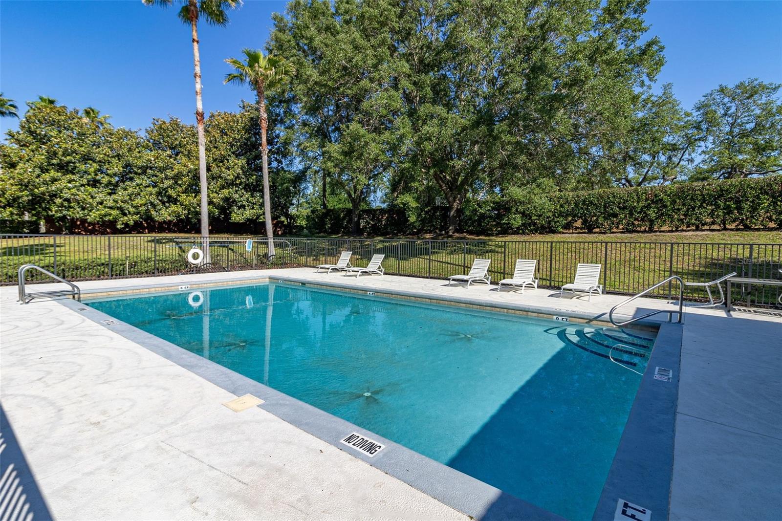 Image 49 of 63 For 2920 Sunset Vista Boulevard