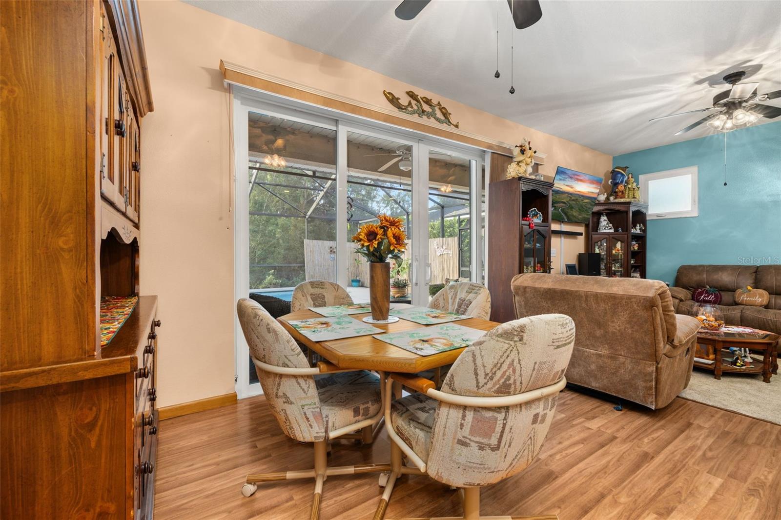 Image 8 of 63 For 2920 Sunset Vista Boulevard