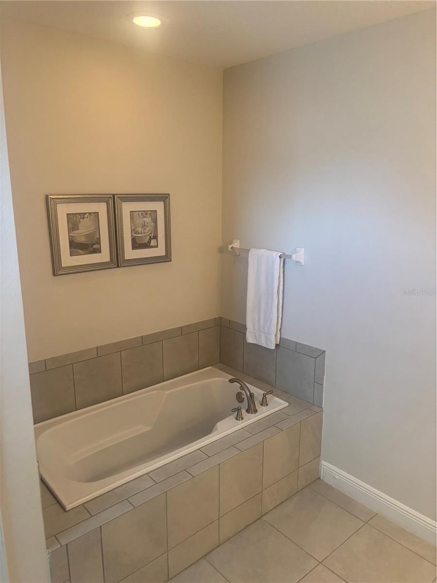 Image 34 of 79 For 7470 Marker Avenue