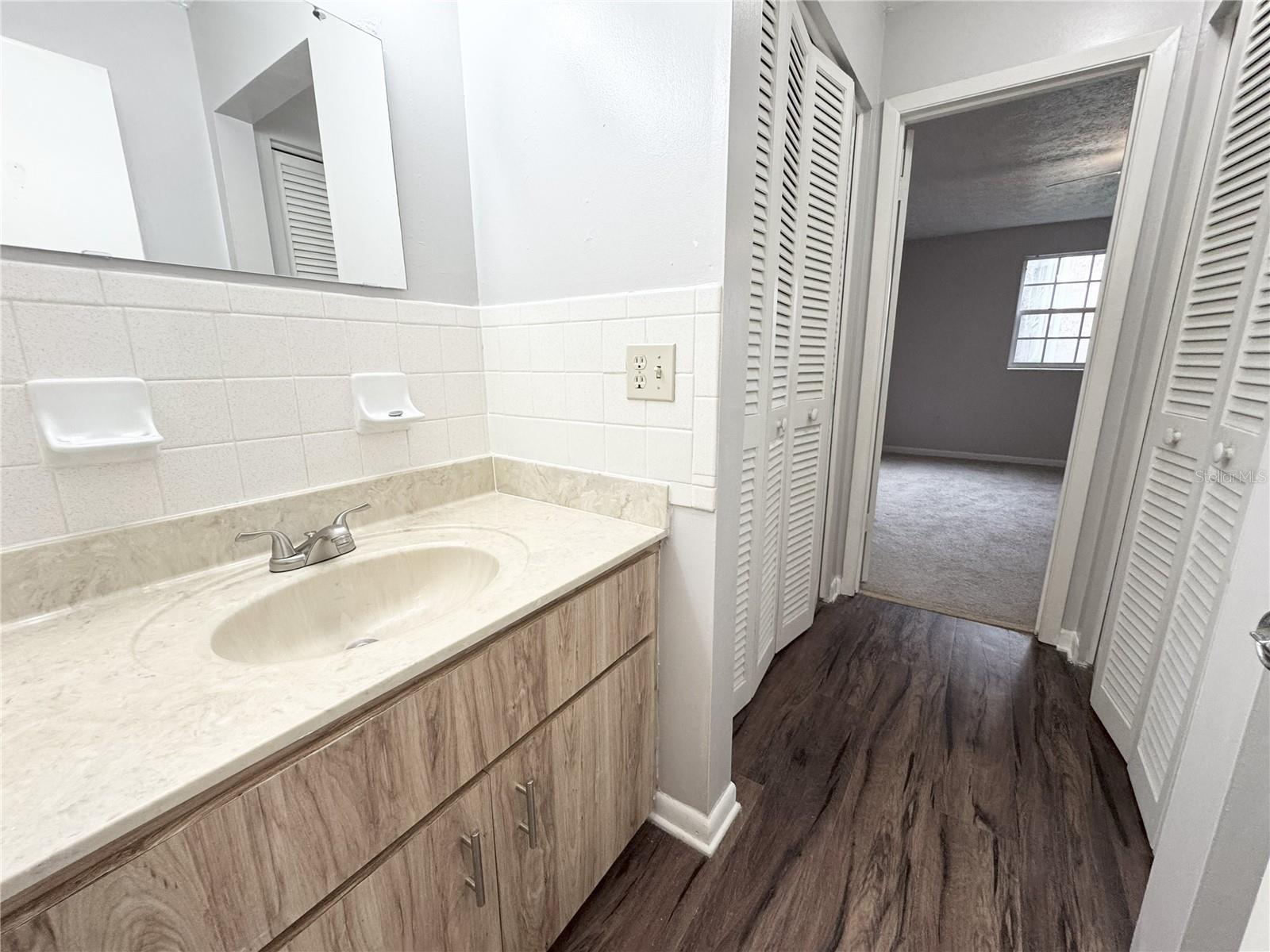 Image 30 of 64 For 4212 Lake Underhill Road 5d9
