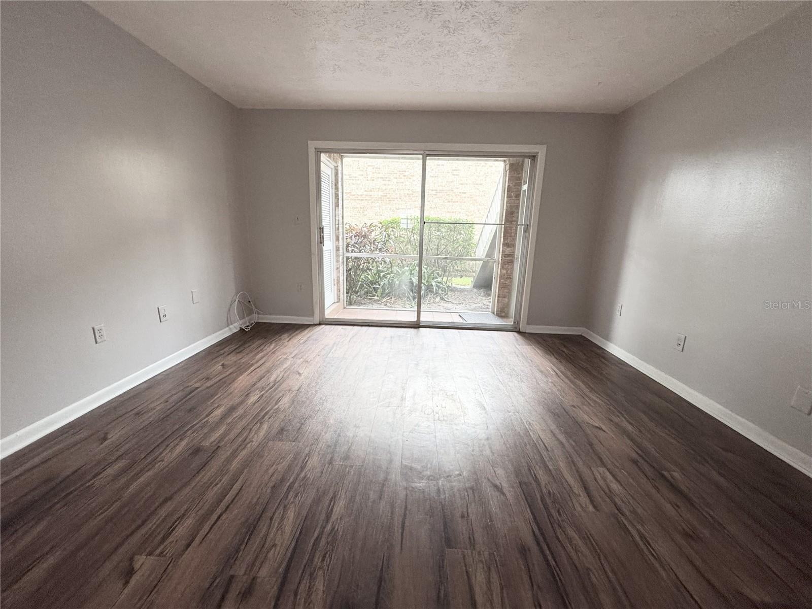 Image 39 of 64 For 4212 Lake Underhill Road 5d9