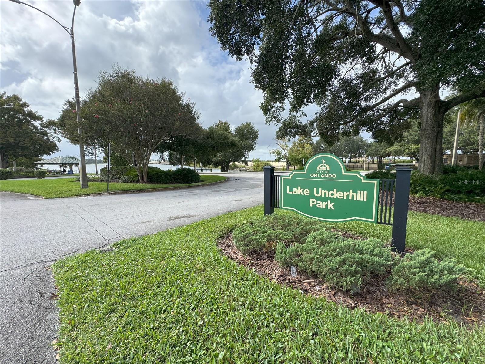 Image 58 of 64 For 4212 Lake Underhill Road 5d9