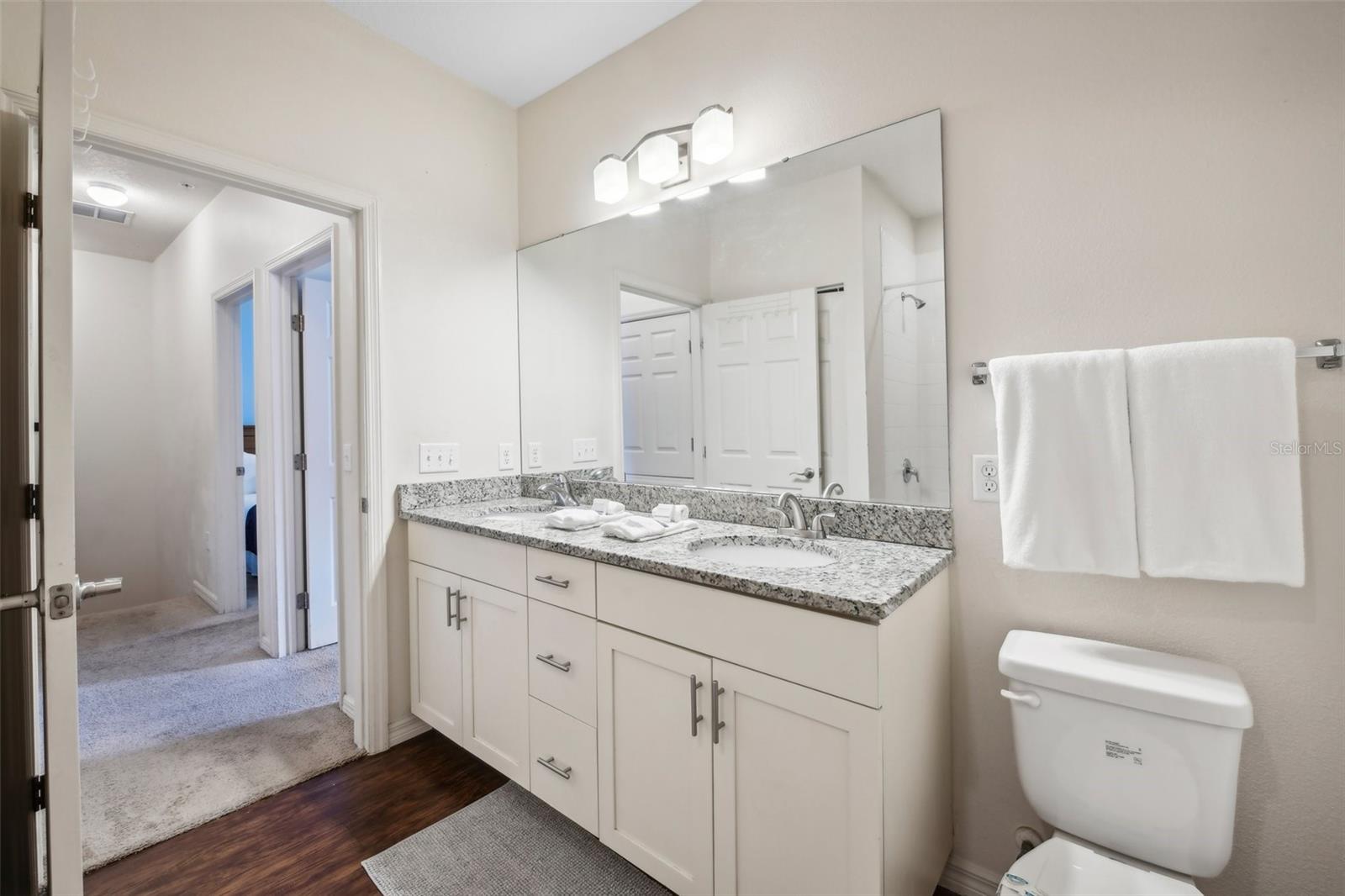 Image 18 of 23 For 2901 Edenshire Way 107