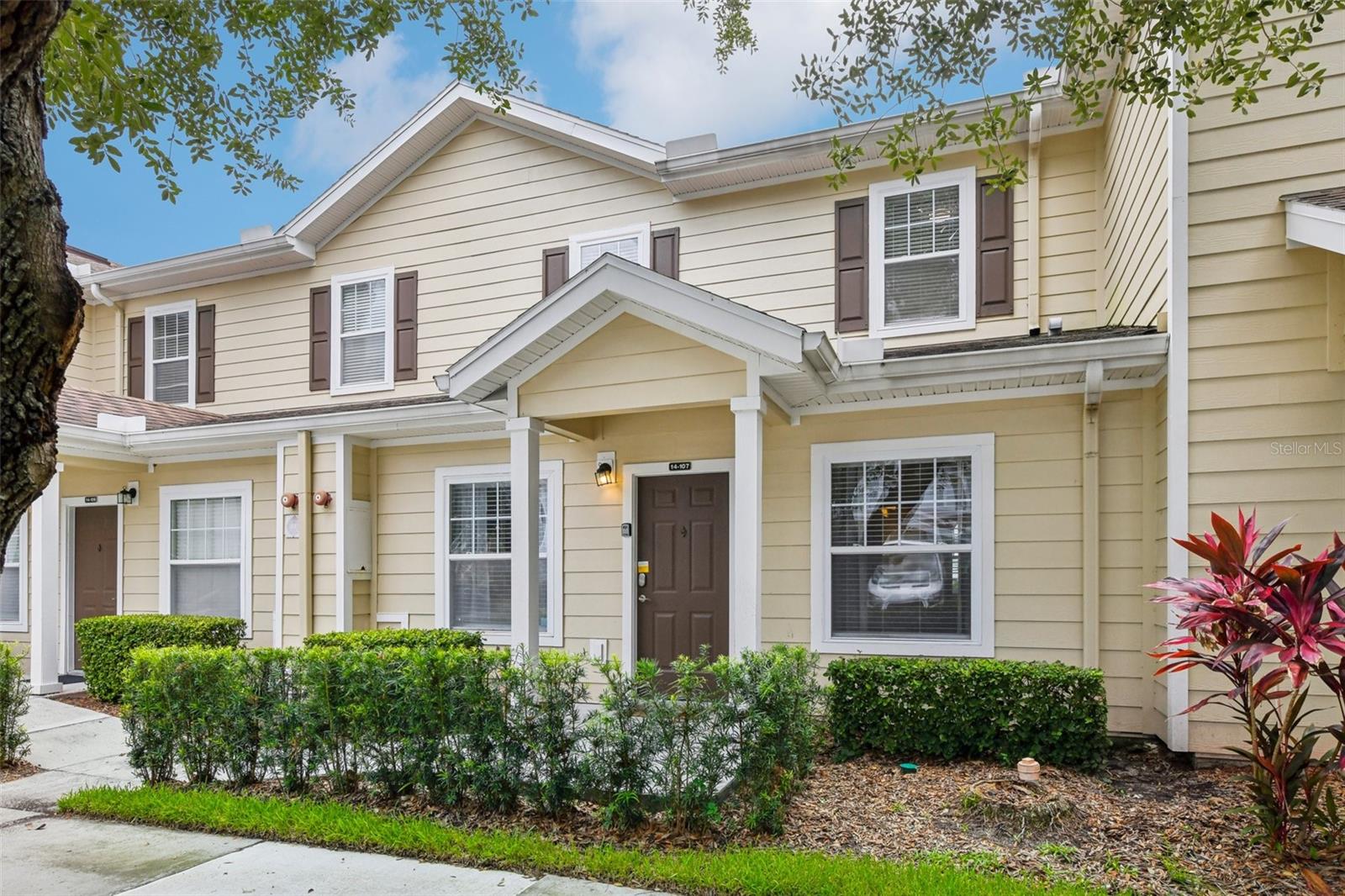 Image 2 of 23 For 2901 Edenshire Way 107