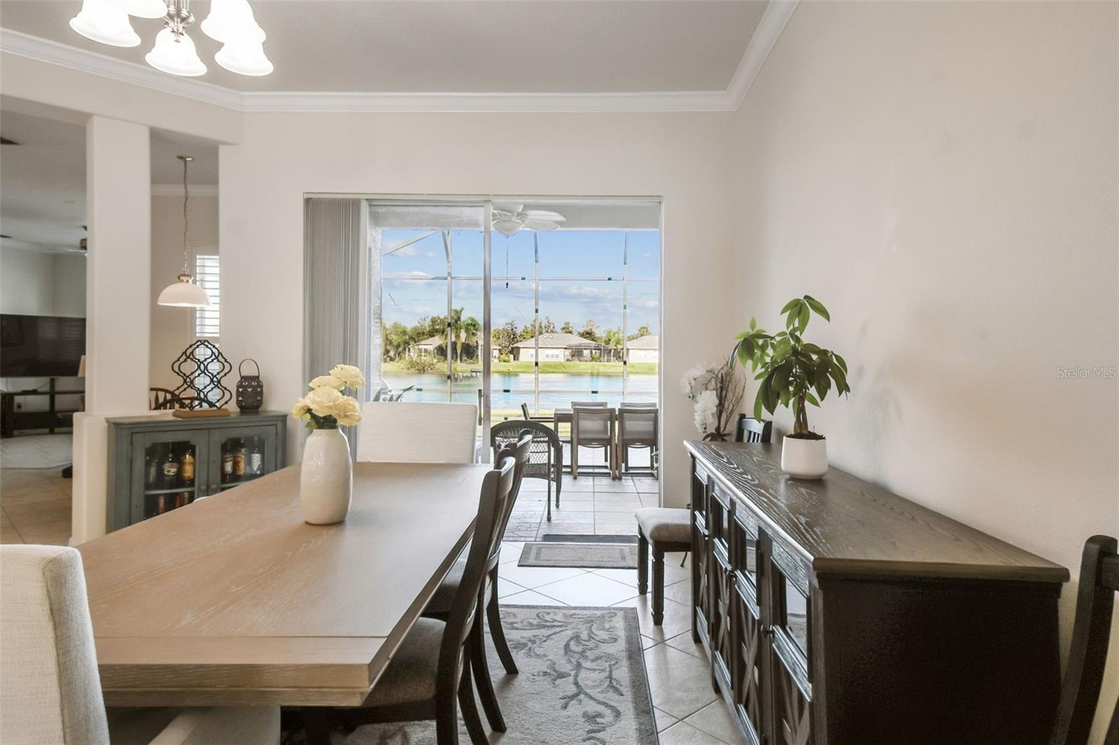 Image 13 of 36 For 722 Shorehaven Drive