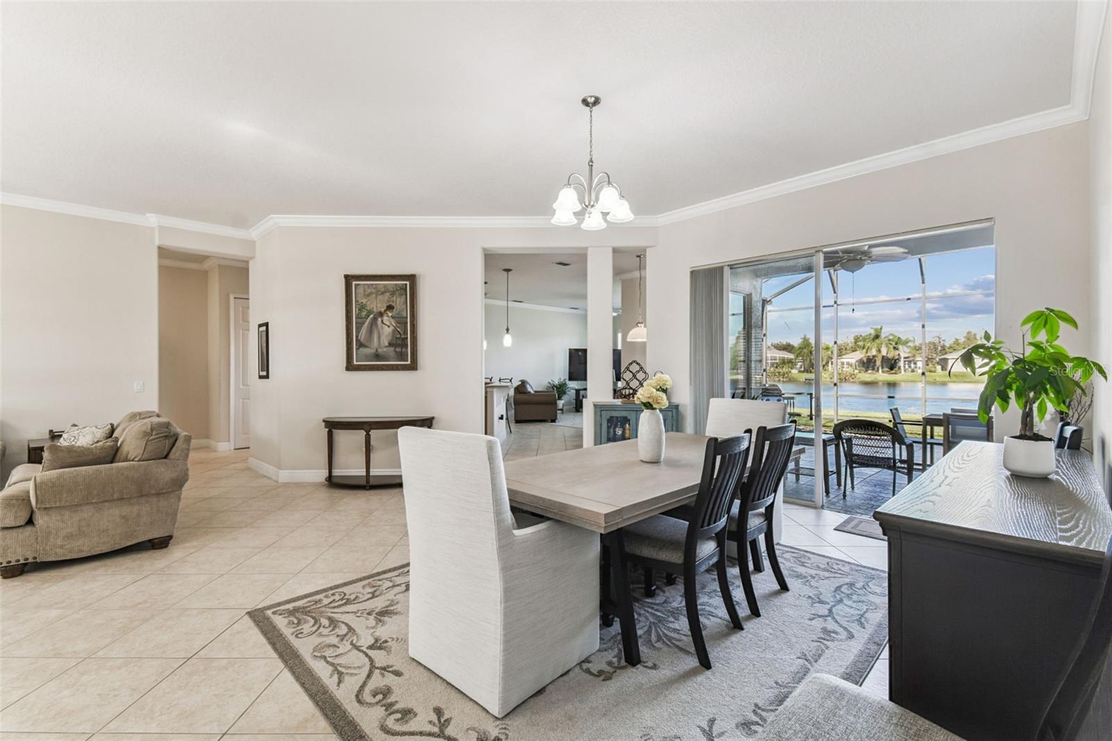 Image 14 of 36 For 722 Shorehaven Drive