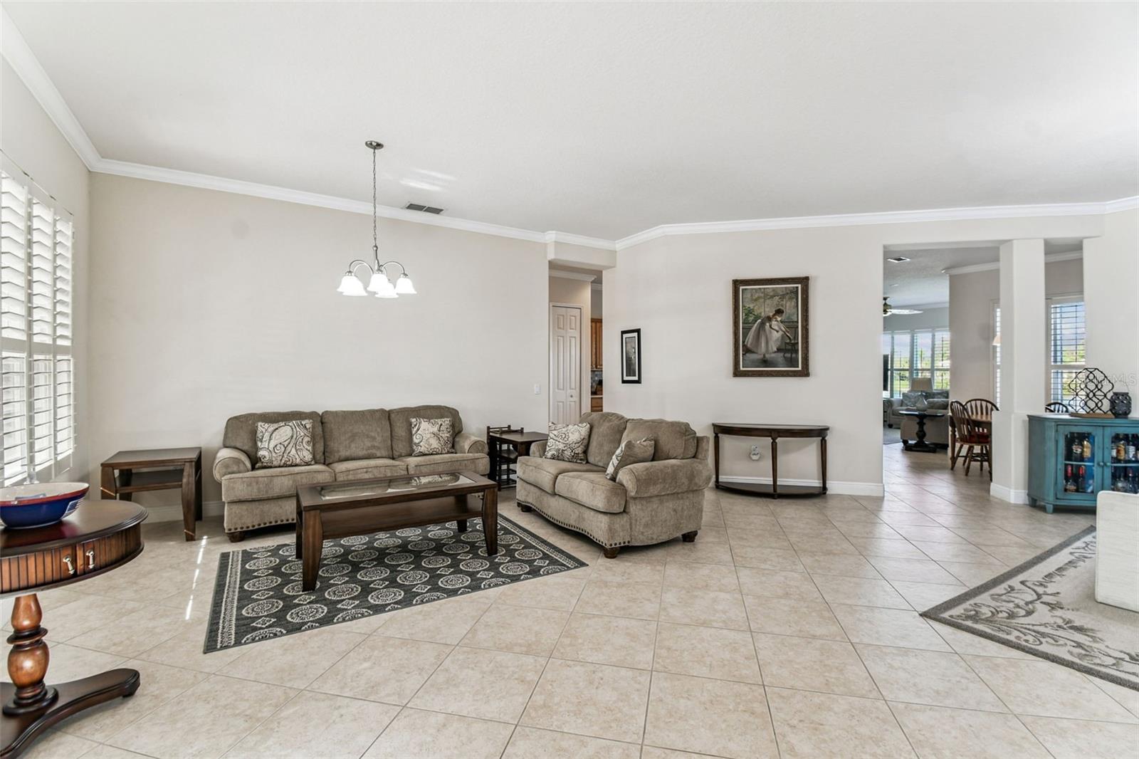 Image 15 of 36 For 722 Shorehaven Drive