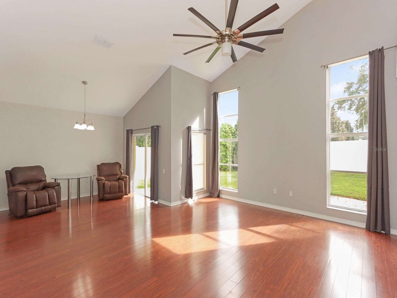 Image 16 of 41 For 3203 Herons Point Circle